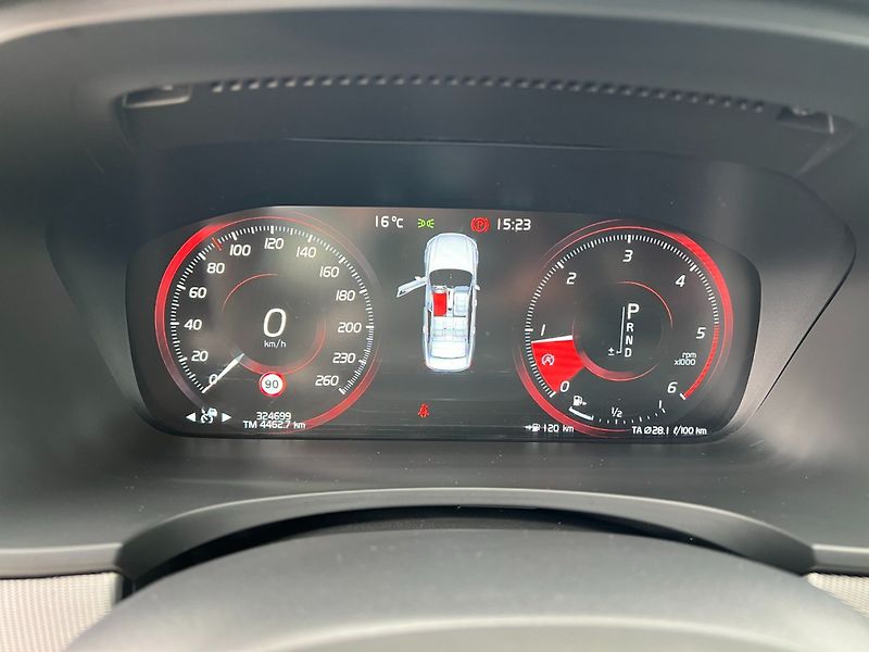 Volvo S90 (2018) D5 AWD R-design Polestar ČR - fotka 33 z 44