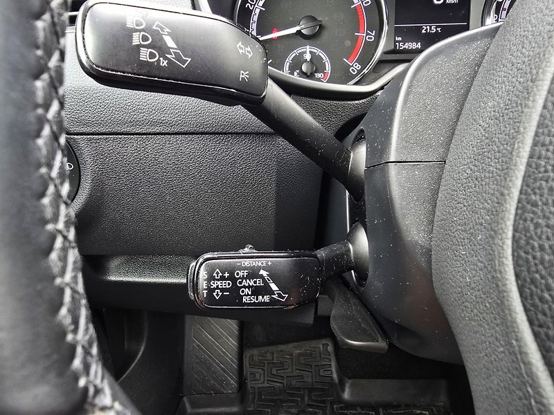 Škoda Octavia 2,0TSI 140KW DSG FULL LED NAVI - fotka 13 z 30