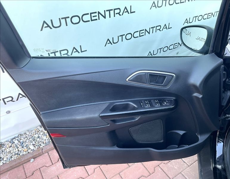 Ford B-MAX 1,0 EcoBoost.74kw.serv.hist. - fotka 11 z 26