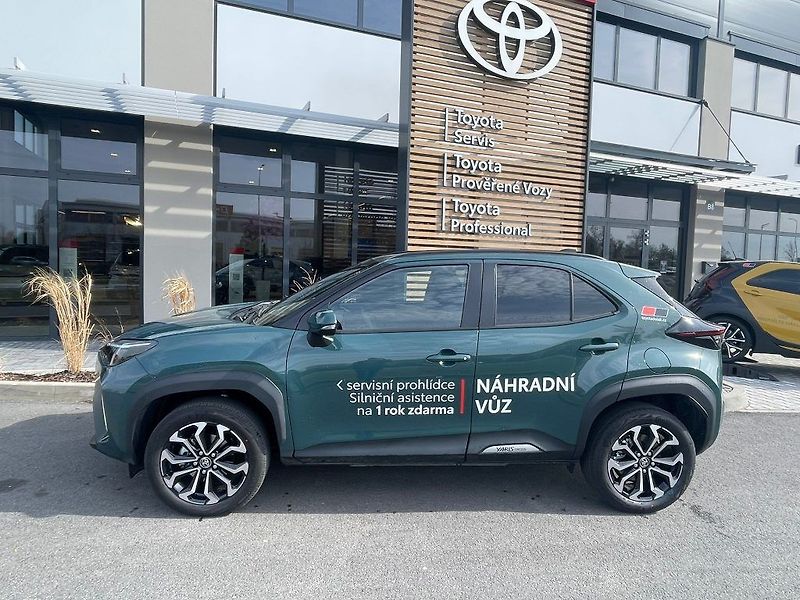 Toyota Yaris Cross 1.5 Hybrid 130k FWD Style - fotka 3 z 27