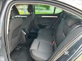 Škoda Superb 1,5 TSI Ambition - náhled 8