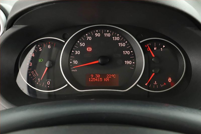 Renault Kangoo (2021) Zen 1.5 dCi, 5Míst, ČR, 1Maj - fotka 9 z 11