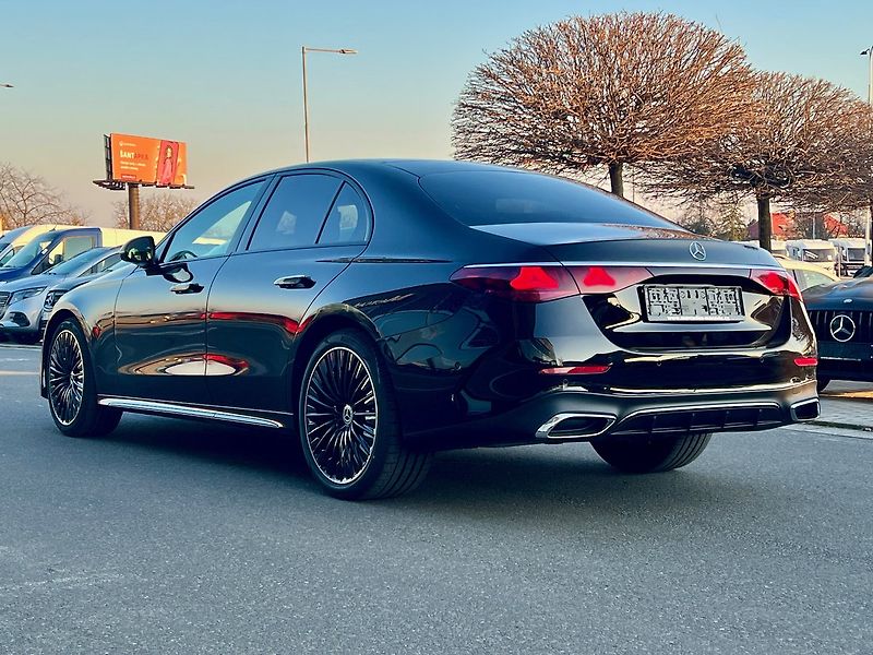 Mercedes-Benz Třídy E (2026) 220 d 4MATIC Linie AMG - fotka 5 z 27