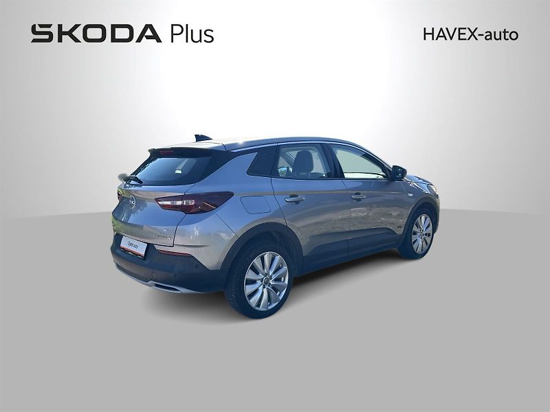 Opel Grandland X (2019) PHEV 1.6 Automat - fotka 2 z 33