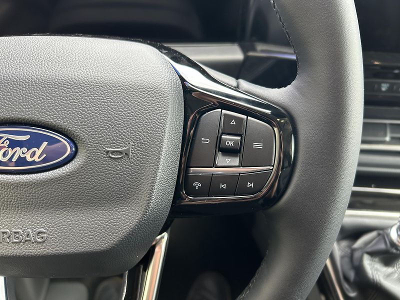Ford Tourneo Custom Titanium L1 2.0 EcoBlue 110 kW - fotka 20 z 34