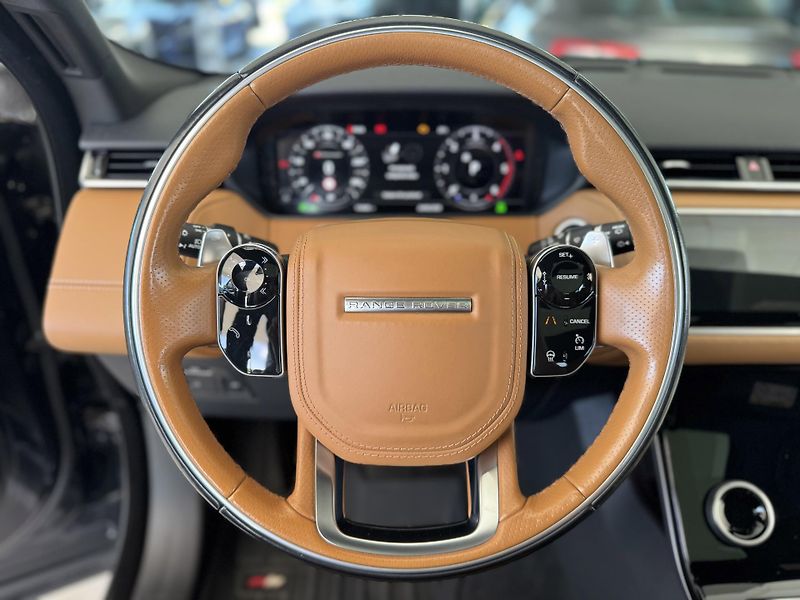 Land Rover Range Rover Velar D300 HSE R-Dynamic*HUD*Vzduch - fotka 29 z 45