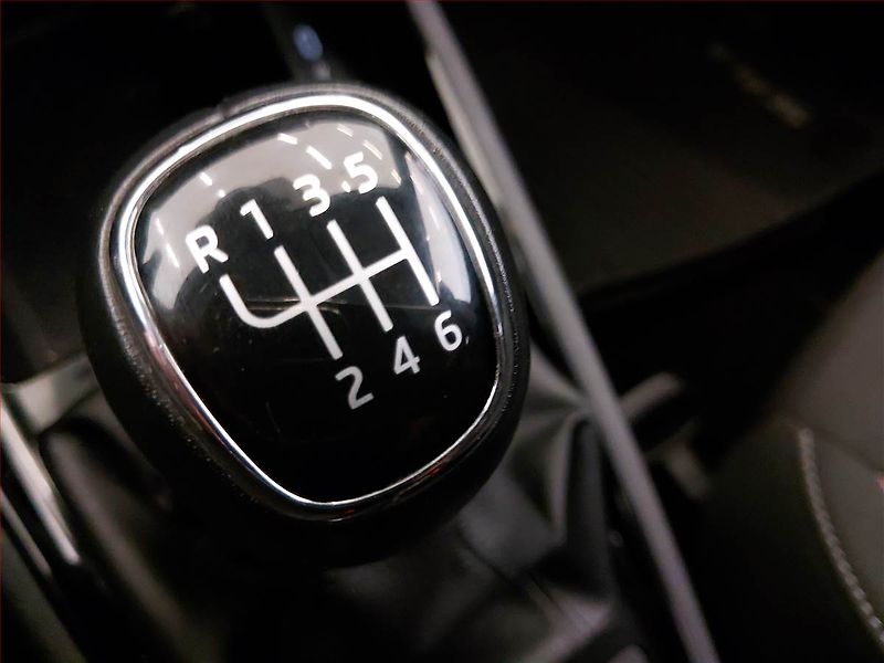 Škoda Scala (2025) Selection 1.0 TSI - fotka 16 z 17