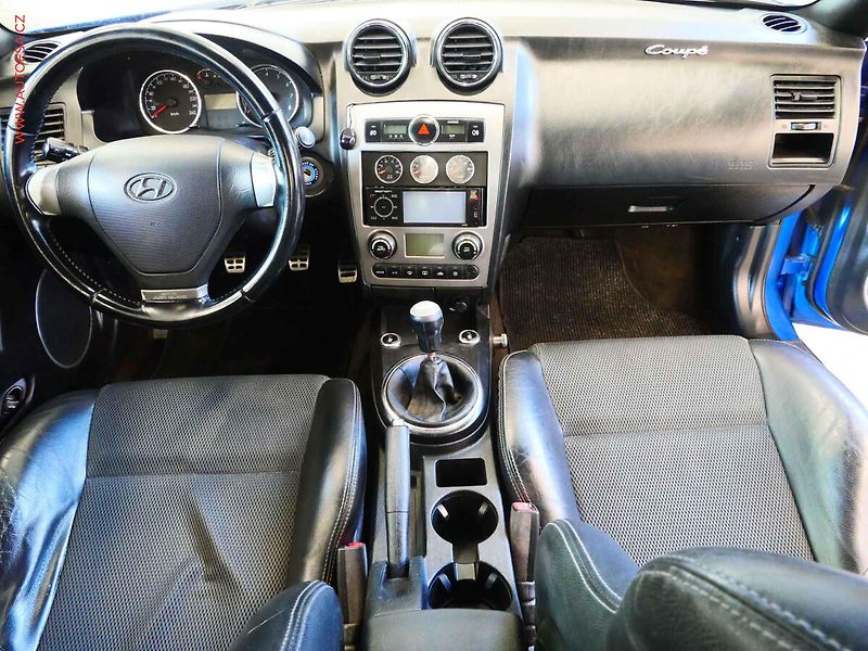 Hyundai Coupé (2007) 2.0 i, kůže, AC, STK4/28 - fotka 8 z 18