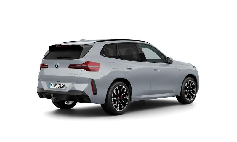 BMW X3 xDrive 40d - fotka 2 z 4