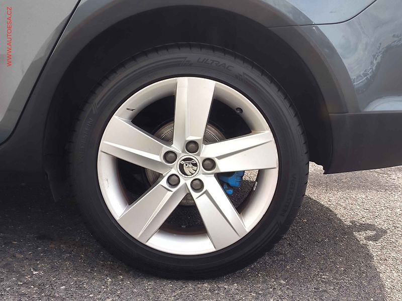 Škoda Rapid (2015) 1.2 TSi, ScoutLine - fotka 19 z 20
