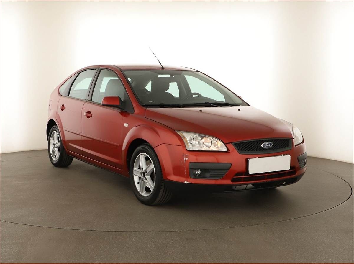 Ford Focus 1.6 16V, po STK, zamluveno