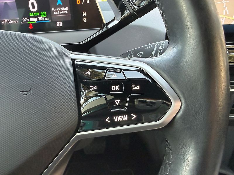 Volkswagen ID.3 PRO 107kW baterie 62 kWh - fotka 28 z 37