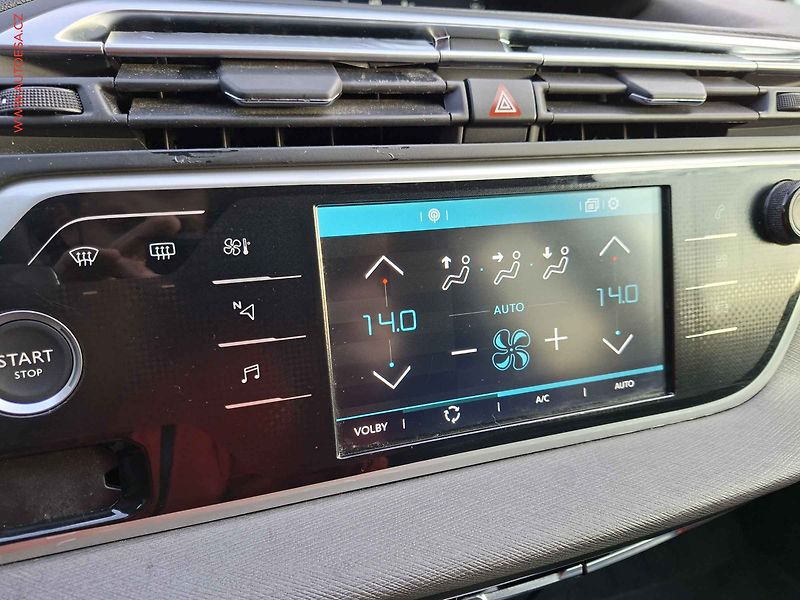 Citroën C4 Picasso (2018) 1.6 HDi, ČR, AC, TZ, kamera - fotka 12 z 19
