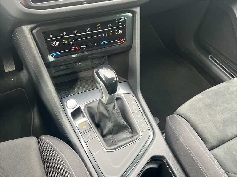 Volkswagen Tiguan 1,5 TSi 110 kW 7DSG ELEGANCE - fotka 18 z 27