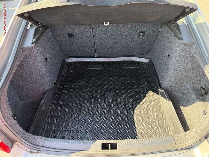 Škoda Octavia (2013) 1.2 TSi, 1.maj,ČR, AC, TZ - fotka 7 z 15