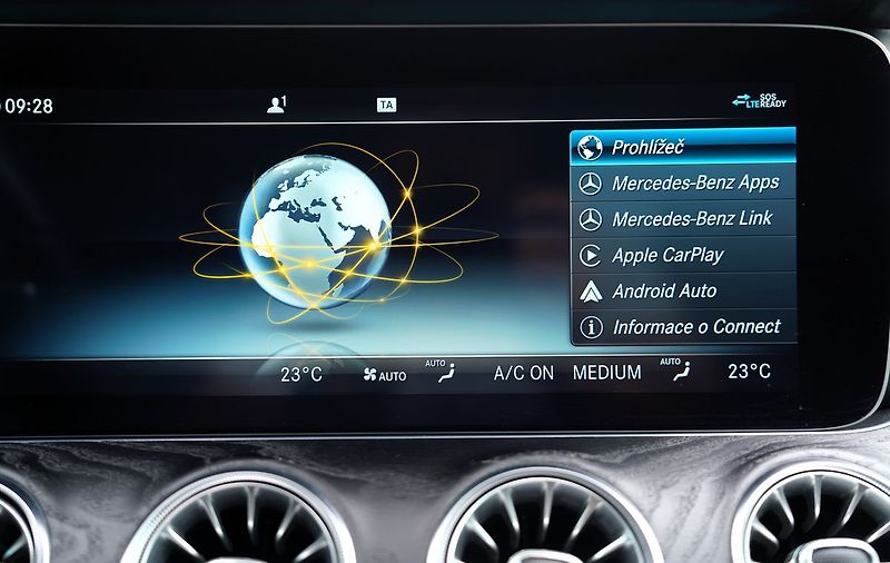 Mercedes-Benz CLS 400d AMG/4Matic/340 PS/Edice 1 - fotka 44 z 50