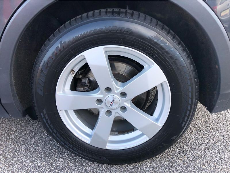 Volkswagen Tiguan 2,0 TDI - fotka 14 z 27