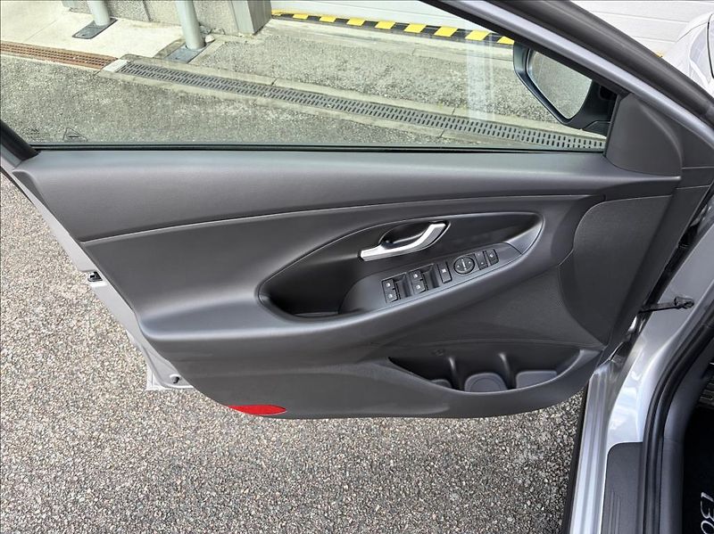Hyundai i30 1,5 T-GDI DCT  WG FL N Line - fotka 8 z 22