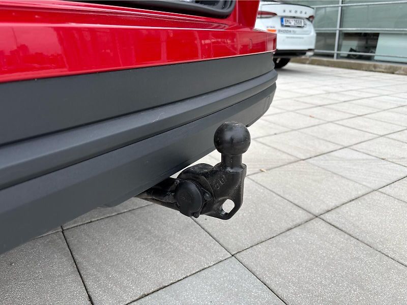 Škoda Karoq 2,0 TDI 110 kW TOP SELECTION D - fotka 25 z 30