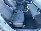 Toyota Corolla Cross (2023) HYBRID 146kW e-CVT 4X4 DPH - náhled 15