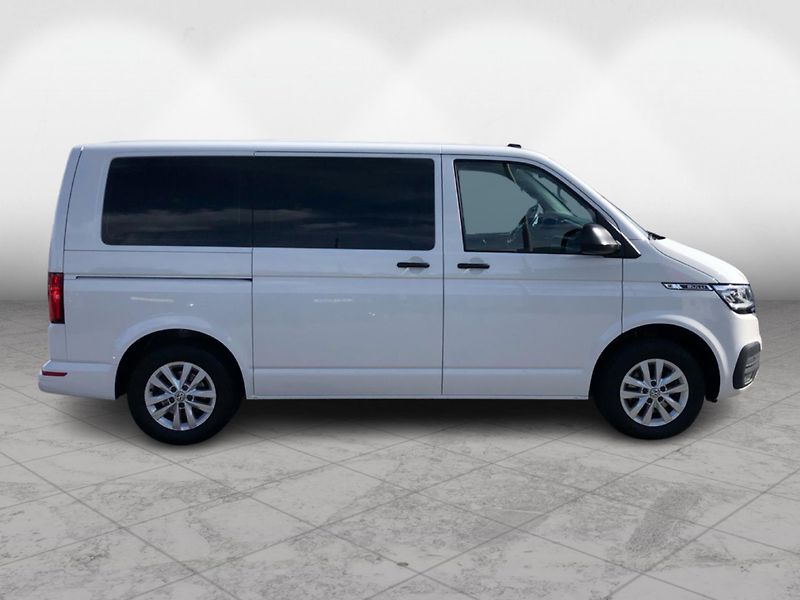 Volkswagen Multivan 6.1 2.0 TDi BULLI - fotka 8 z 29