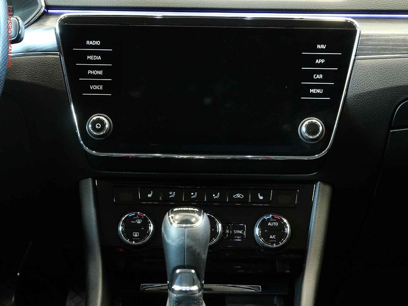 Škoda Superb (2023) 2.0 TDi, 1.maj,ČR, Style, DSG - fotka 10 z 24