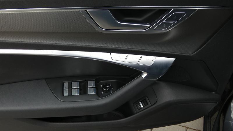 Audi A6 3.0 55 TFSI quattro - fotka 9 z 26