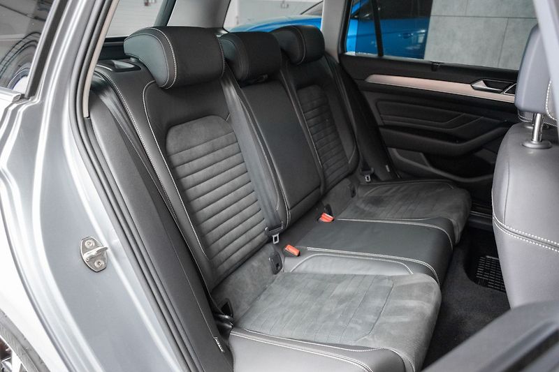 Volkswagen Passat 2.0 TSI Elegance*DSG*ACC*DPH - fotka 12 z 43