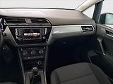 Volkswagen Touran (2015) 2.0 TDI, Navi, Park. senzory - náhled 8