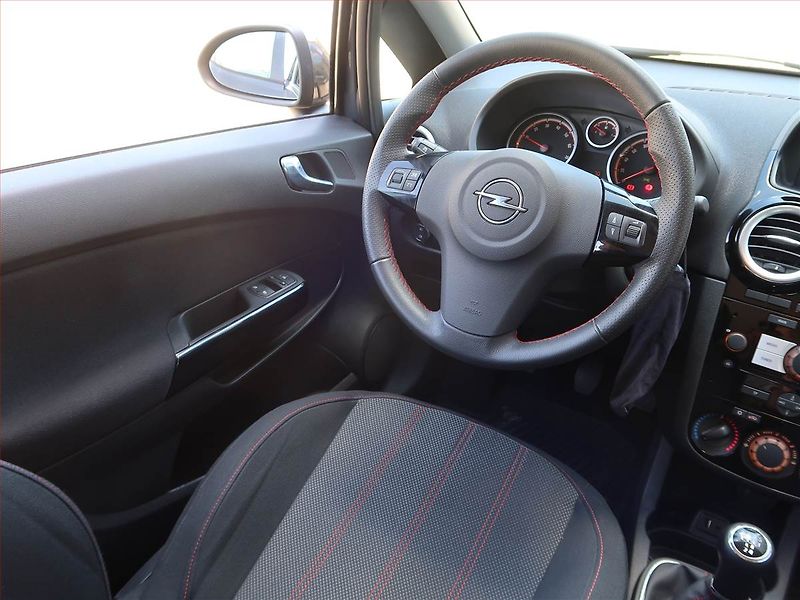 Opel Corsa (2013) 1.4 Turbo, Serv.kniha - fotka 7 z 18