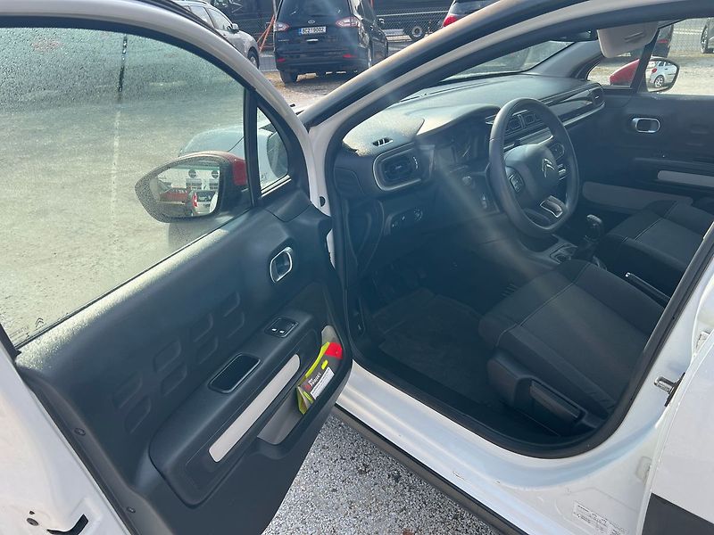 Citroën C3 1,2 16V - fotka 10 z 16