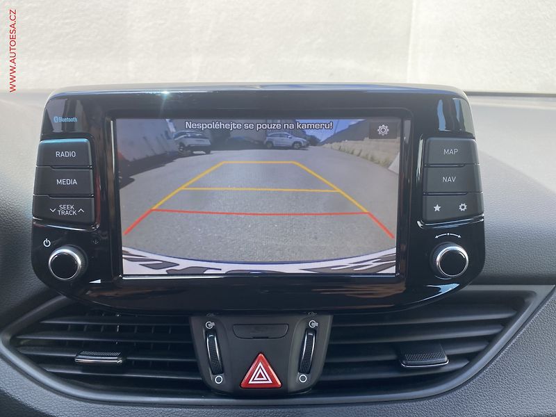 Hyundai i30 (2019) 1.4 T- GDI, ČR, AC, výhřev - fotka 19 z 19