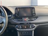 Hyundai i30 (2021) 1.6 CRDi, 2.maj,ČR, Smart - náhled 12
