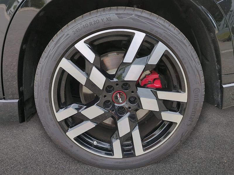 Mini Countryman JCW ALL4 - fotka 13 z 13