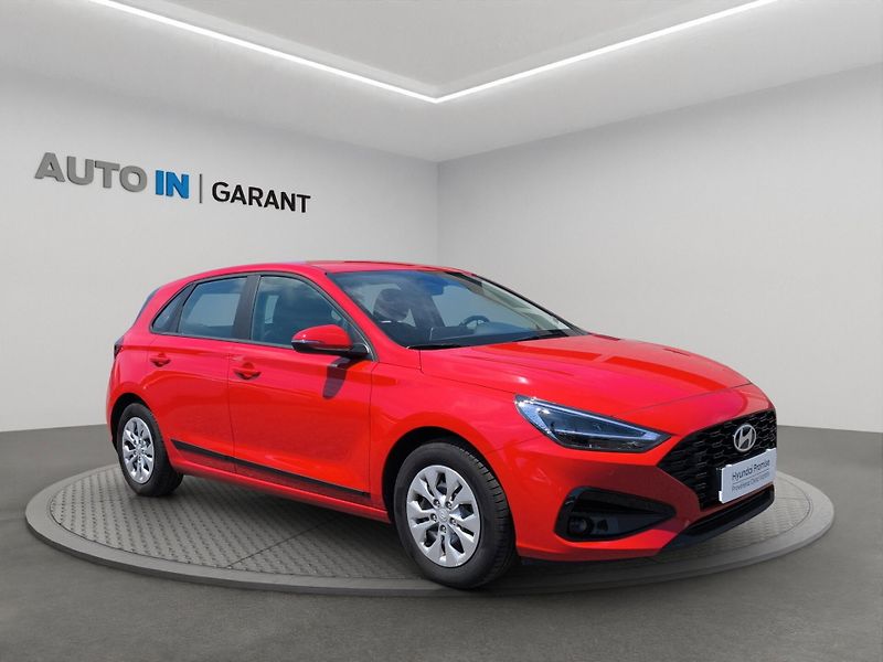 Hyundai i30 (2024) 1.5 DPi 70kW, ČR, 1. Maj., Ser - fotka 3 z 25