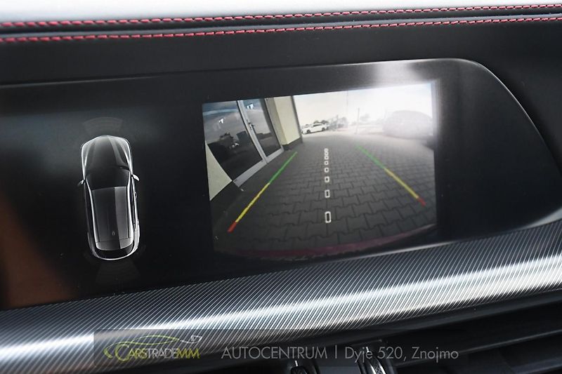 Alfa Romeo Stelvio 2.0T Q4 206KW TRIBUTO ITALIANO - fotka 35 z 50