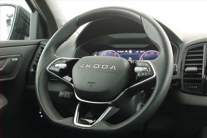 Škoda Karoq (2025) 1.5 TSI - fotka 16 z 19