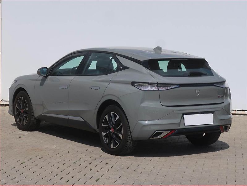 DS Automobiles DS4 (2022) 1.2 PureTech - fotka 4 z 20