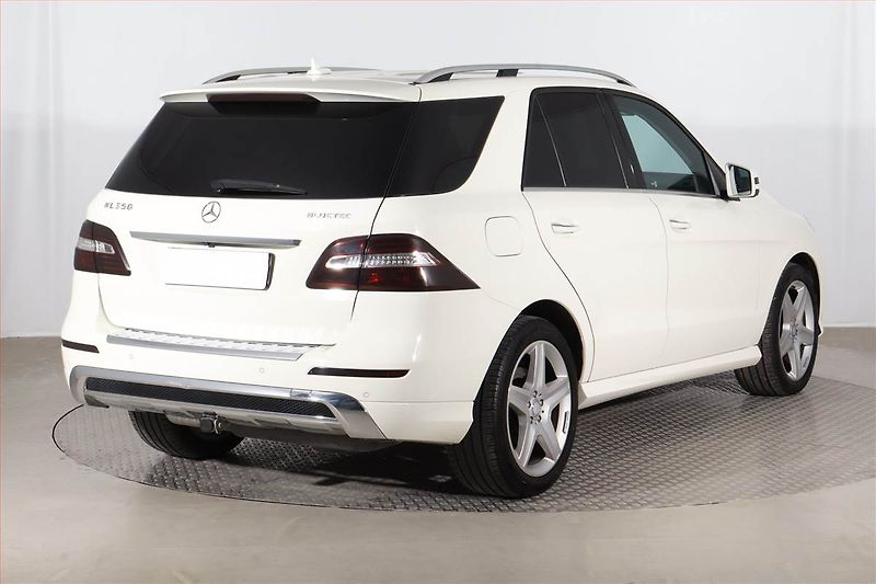 Mercedes-Benz Třídy M (2014) ML 350 BlueTEC, 4X4, Automat - fotka 5 z 28