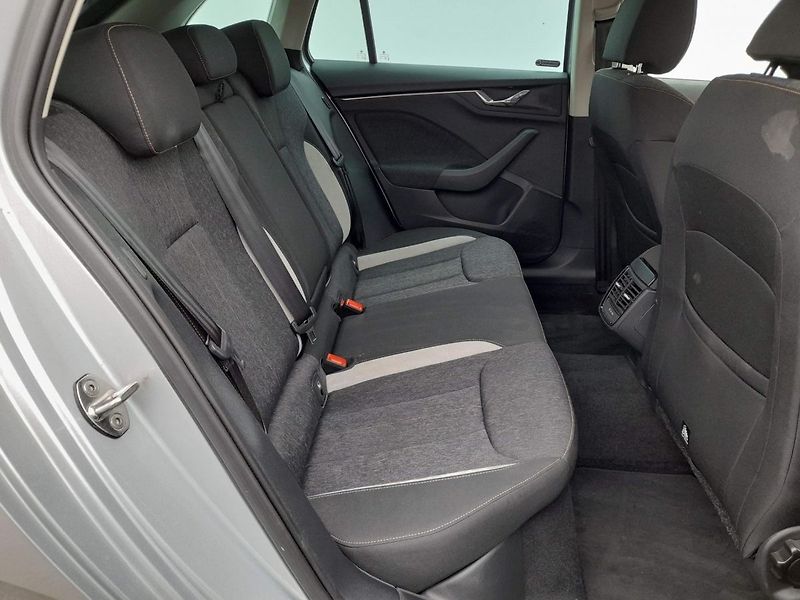 Škoda Scala Style 1.5 TSI 110kW 6MP - fotka 19 z 20