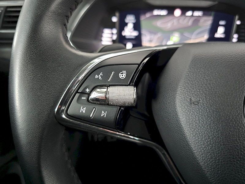 Škoda Superb (2023) 2.0TDi 147kW 4X4 SCOUT BUSINES - fotka 9 z 33