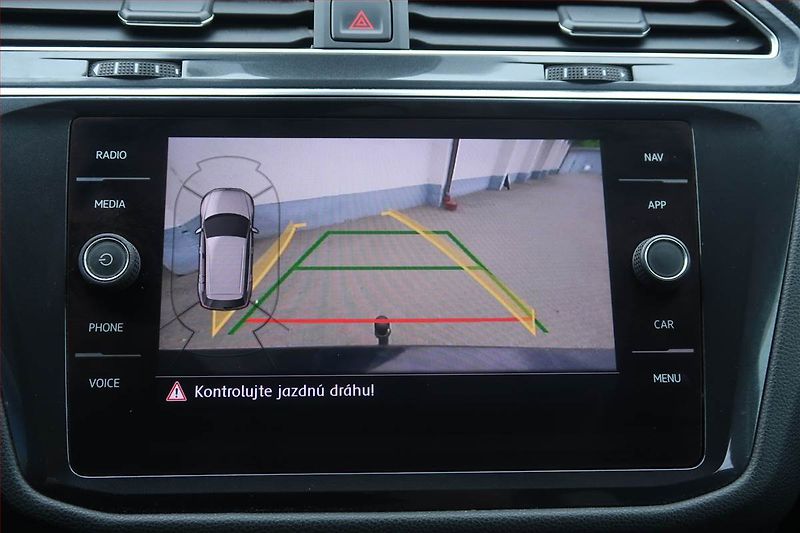 Volkswagen Tiguan Allspace (2017) 2.0 TDI, 4X4, Automat, 7 míst - fotka 19 z 28