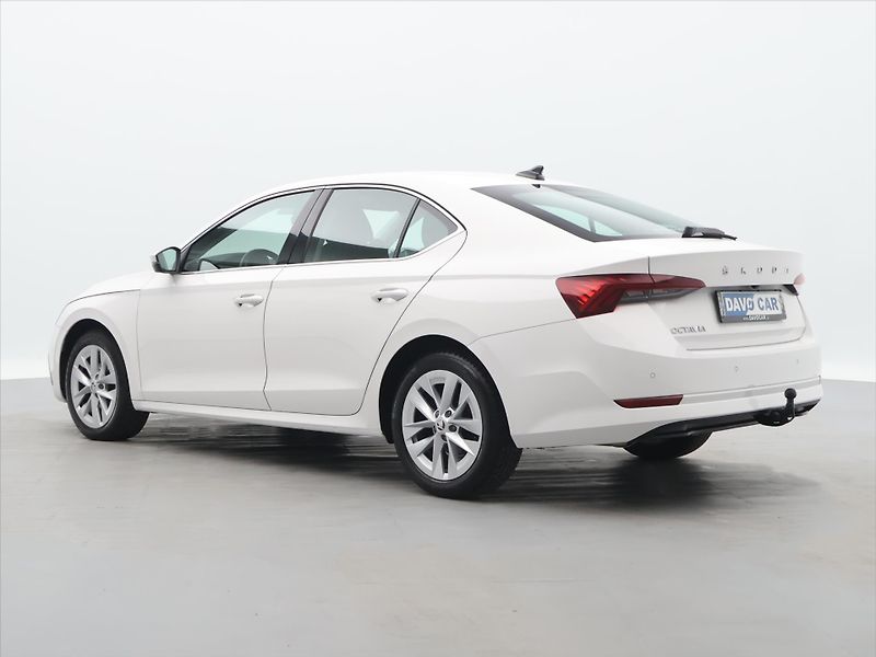 Škoda Octavia 2,0 TDI 85kW Style CZ DPH - fotka 5 z 28
