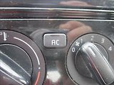 Volkswagen up! 1,0 MPi, klima, serv.kniha, - náhled 11