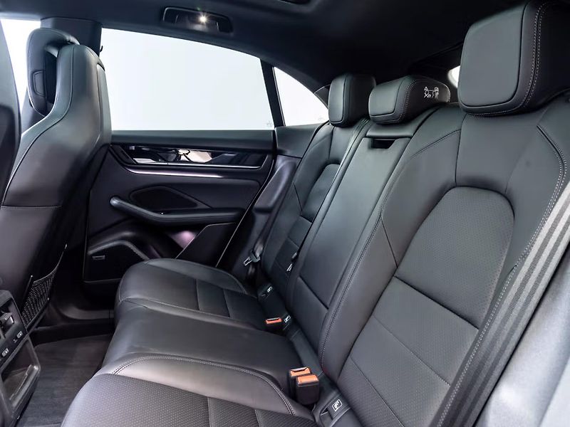 Porsche Macan 4S PASM InnoDrive 360 Pano Ven - fotka 14 z 18