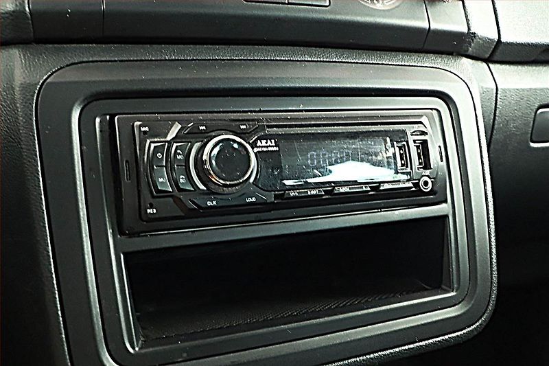 Škoda Fabia (2011) 1.2 TSI, nová STK, pěkný stav - fotka 9 z 10