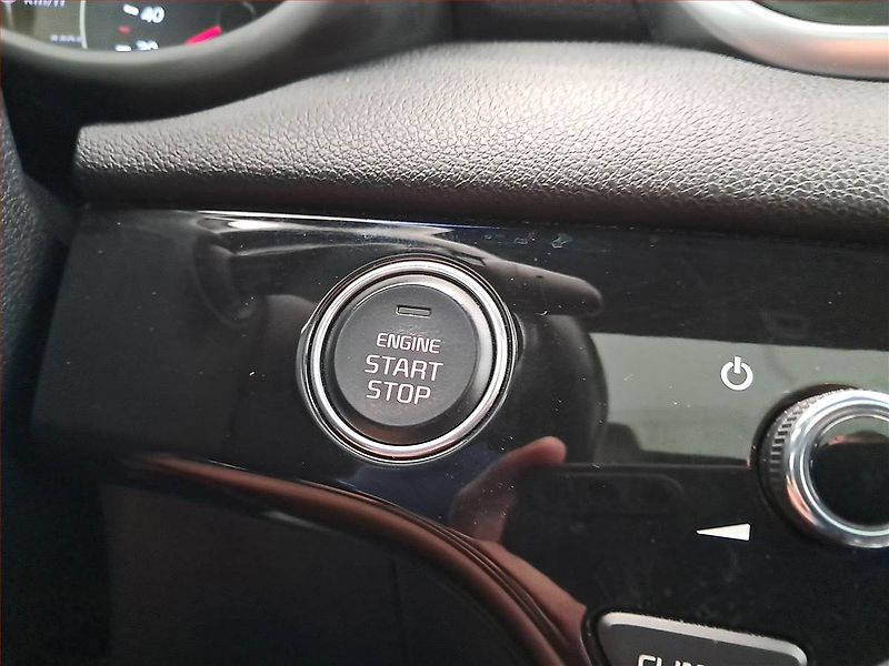 Kia Sportage (2021) GT Line 1.6 T-GDI - fotka 18 z 24