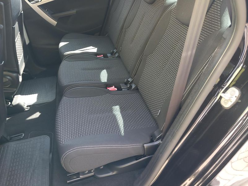 Citroën C4 Picasso (2010) 1,6HDi SERVISKA NAVI  NOVÁ STK - fotka 14 z 34