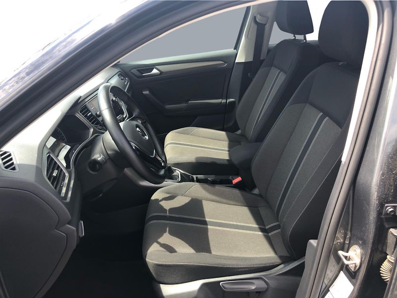 Volkswagen T-Roc 2.0 TDi STYLE - fotka 11 z 30