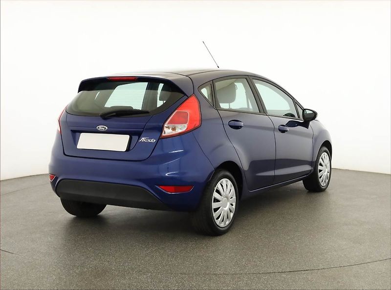 Ford Fiesta (2015) 1.25, Serv.kniha - fotka 5 z 16